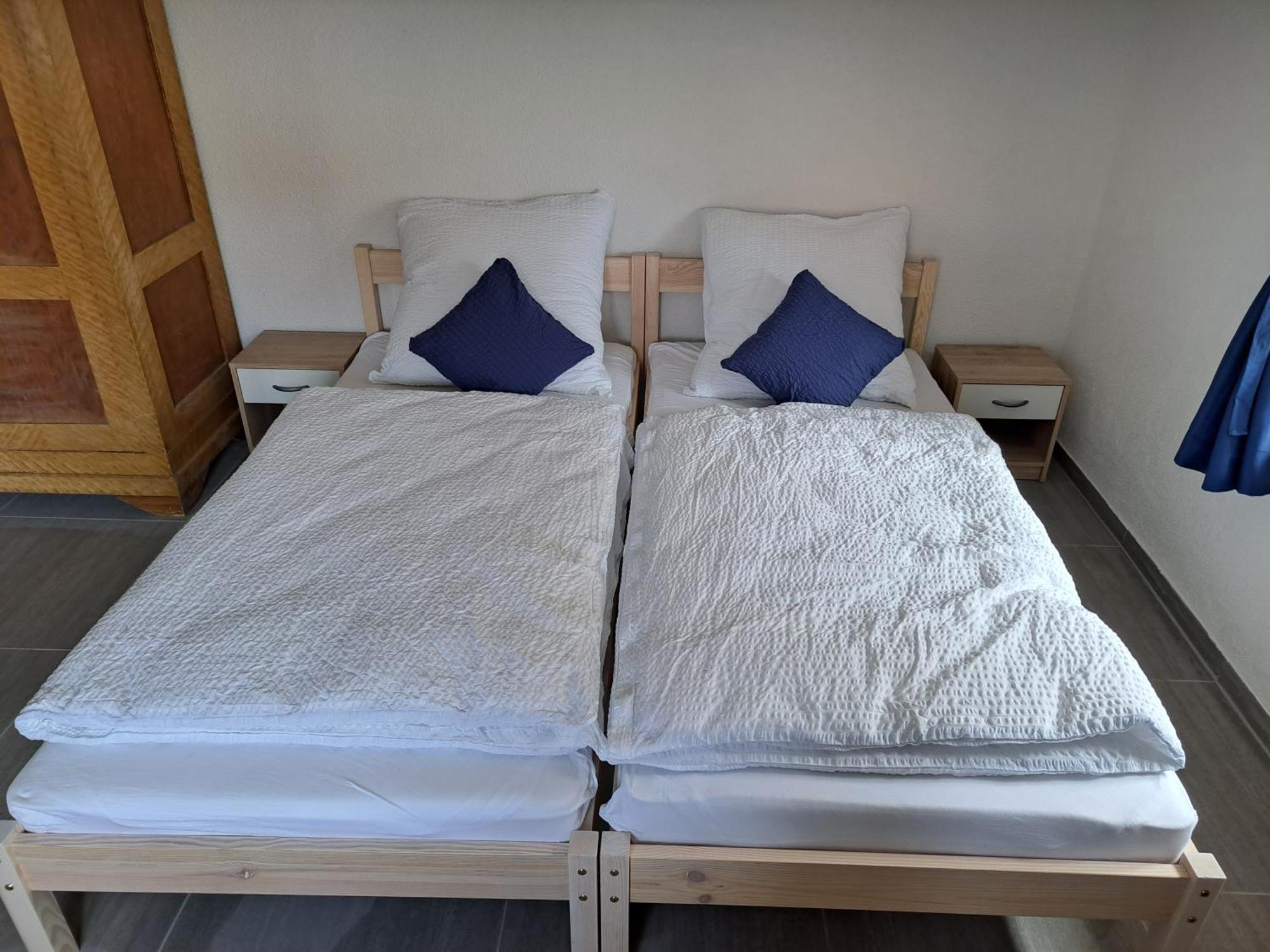 Ferienwohnung Heuboden Хюфинген Экстерьер фото